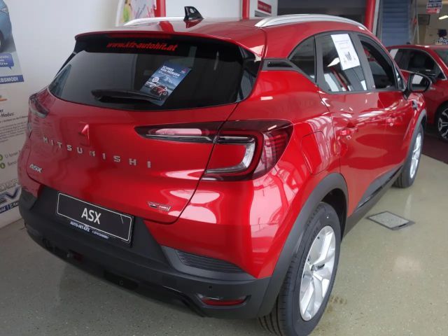 Mitsubishi ASX Invite