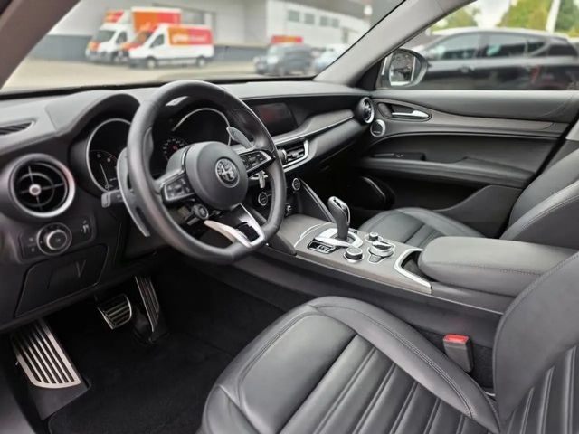 Alfa Romeo Stelvio Lusso Q4 TI