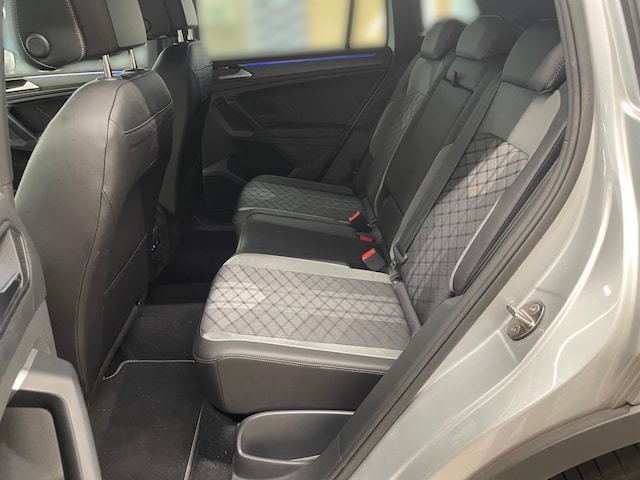 Volkswagen Tiguan 2.0 TDI R-Line Style