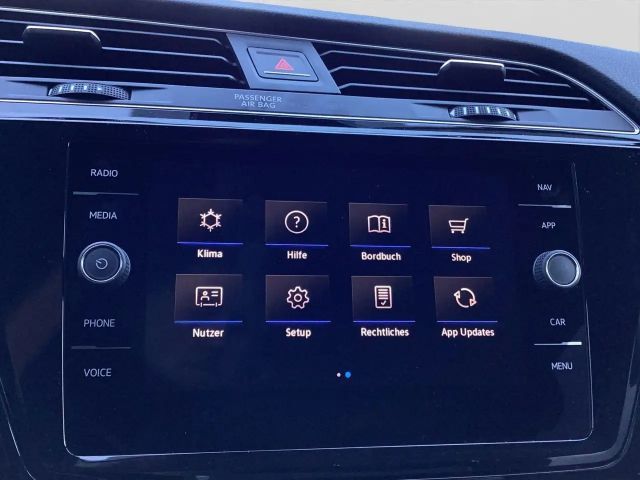 Volkswagen Touran 1.5 TSI DSG R-Line