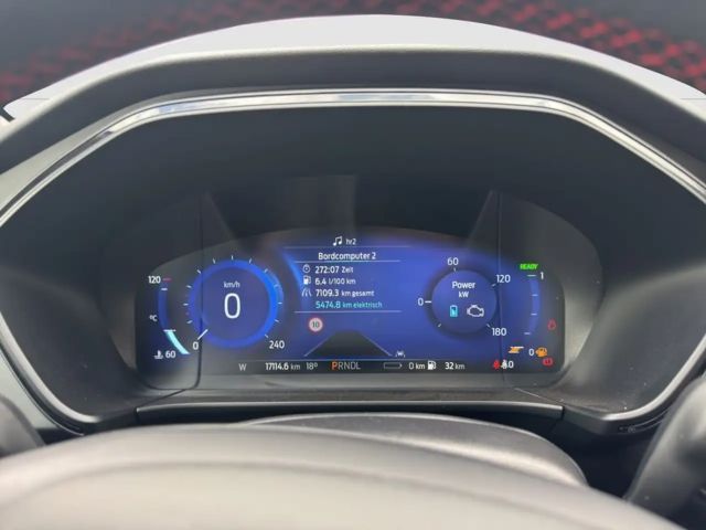 Ford Kuga Plug in Hybrid ST Line X