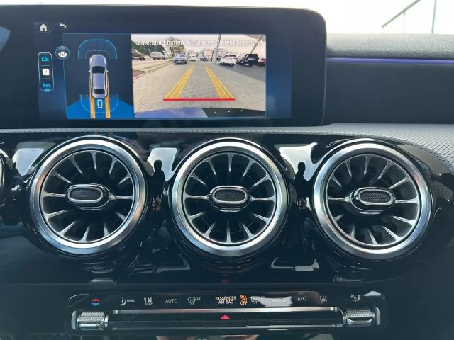 Mercedes-Benz A 200 AMG Line