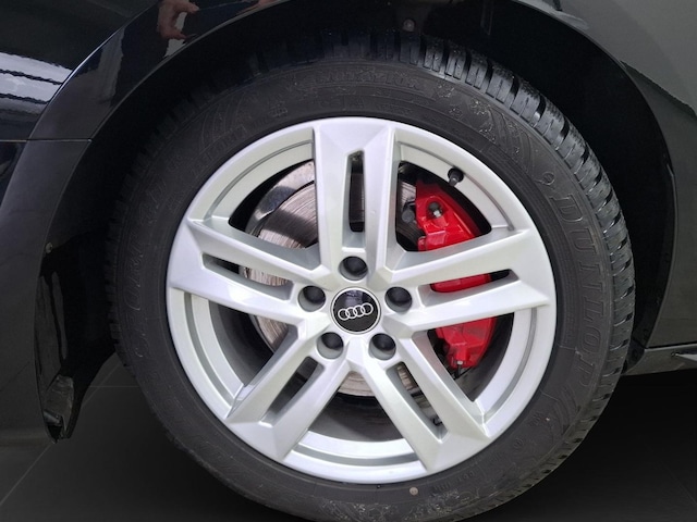 Audi A4 40 TFSI Avant Quattro S-Line S-Tronic