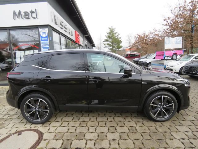 Nissan Qashqai AWD DIG-T Tekna