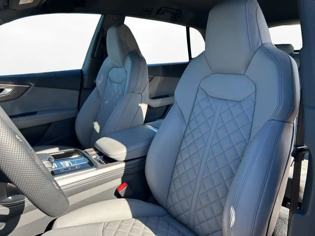 Audi SQ8 SUV AHK+HD-MATRIX+360 KAM+HUD+MASSAGE