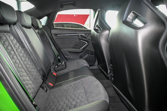 Audi RS3 Quattro S-Tronic Sedan