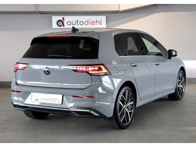 Volkswagen Golf 1.5 eTSI DSG Golf VIII
