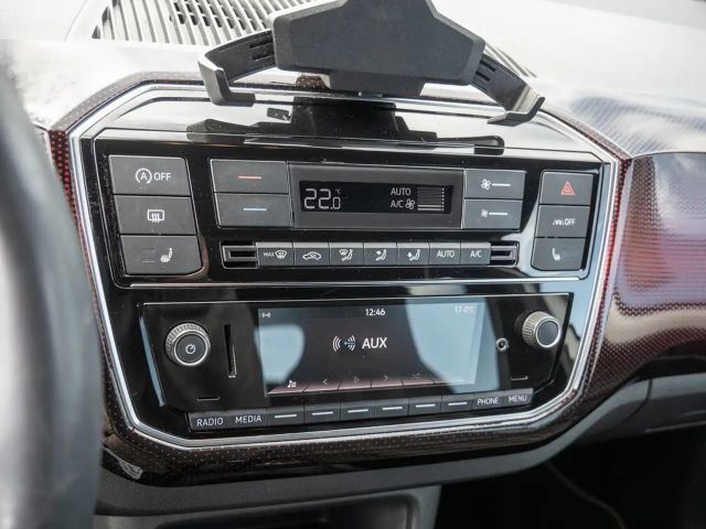 Volkswagen up! 1.0 TSI GTI