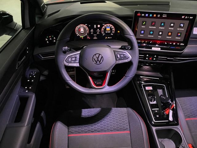 Volkswagen Golf 2.0 TSI DSG GTI