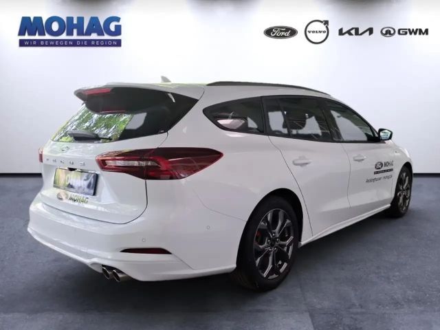 Ford Focus ST Line Wagon