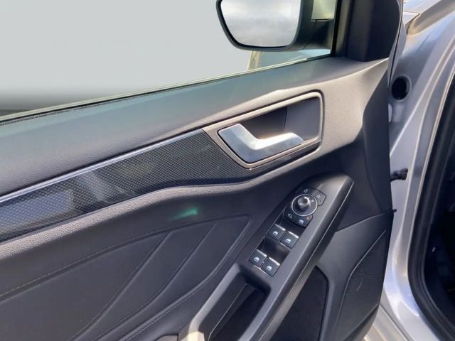 Ford Focus ST Line Wagon