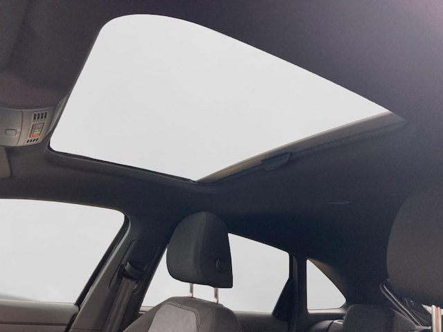 Volkswagen Taigo 1.0 TSI DSG R-Line