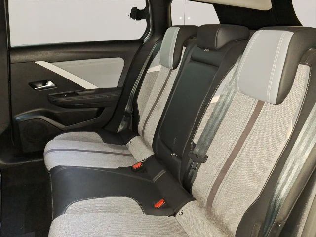 Opel Astra Elegance Sports Tourer