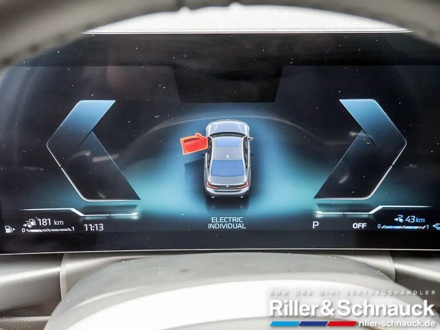 BMW 330 330e M-Sport Sedan