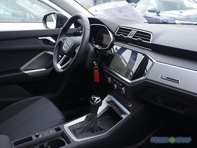 Audi Q3 35 TDI S-Tronic