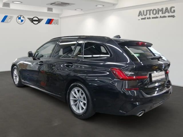 BMW 320 320d M-Sport