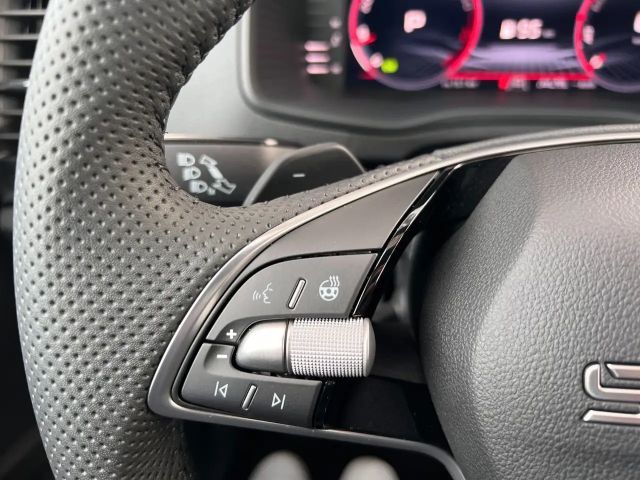 Skoda Karoq 2.0 TSI 4x4 Sportline