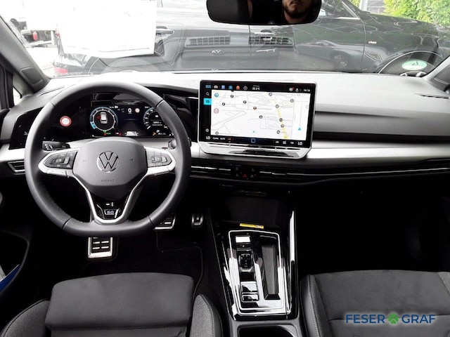 Volkswagen Golf 1.5 eTSI