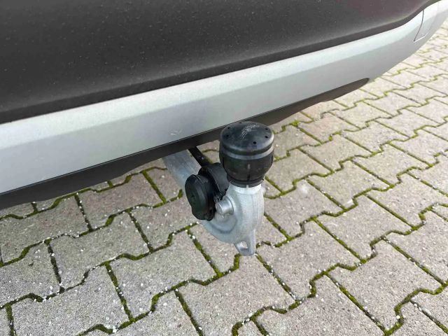 Mercedes-Benz GLB 200 4MATIC GLB 200 d