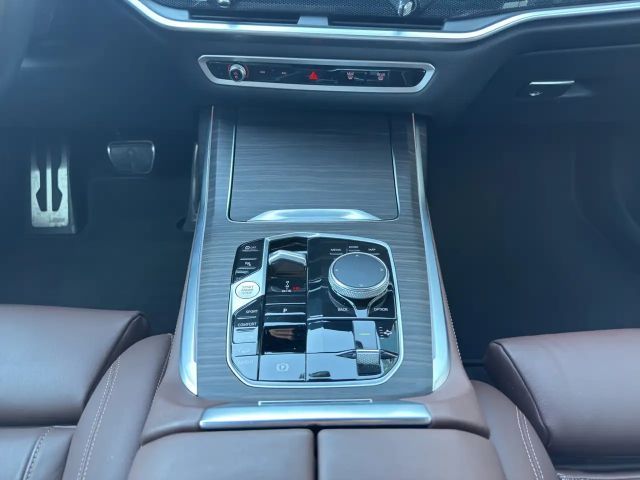 BMW X7 xDrive40i