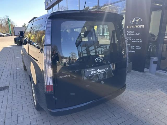 Hyundai Staria Trend