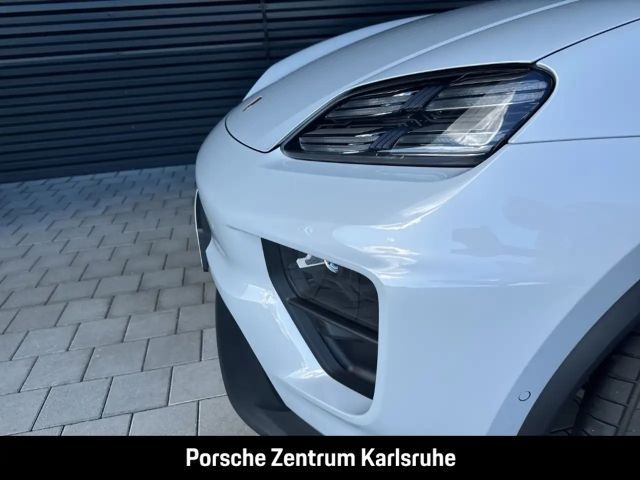 Porsche Macan 4
