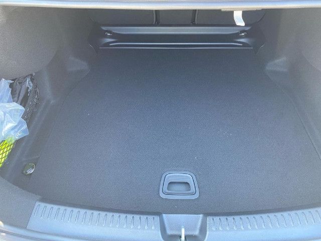 Mercedes-Benz E 200 E 200 d Sedan