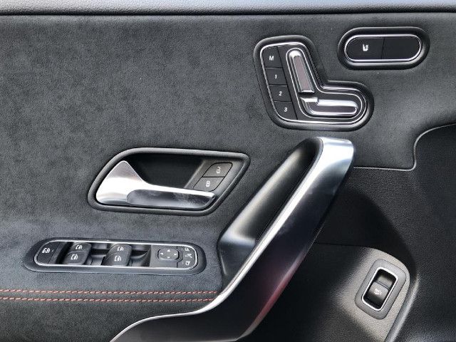 Mercedes-Benz CLA 220 AMG Line CLA 220 d Coupé