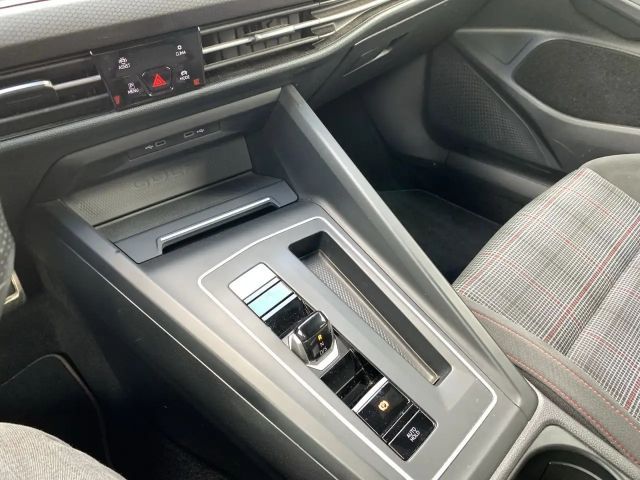 Volkswagen Golf DSG GTI