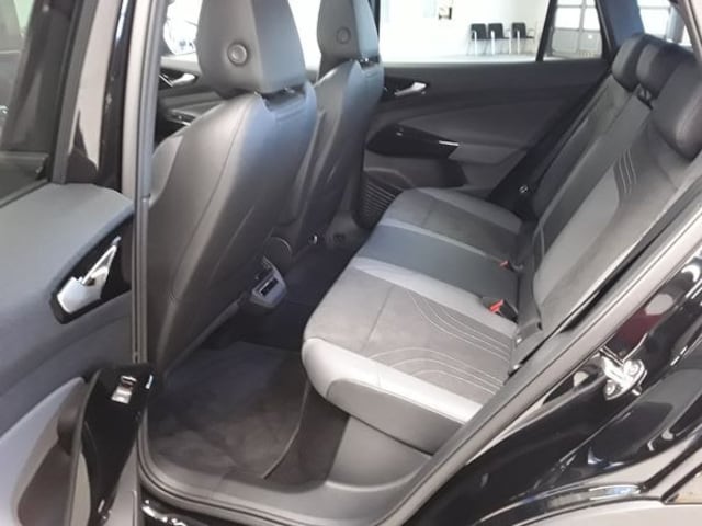 Volkswagen ID.4 286PS NP.68T ACC.5J-G.WÄRMEPUMPE.AHK.AREA-VIEW.NAVI.PANO.LED.APP-C