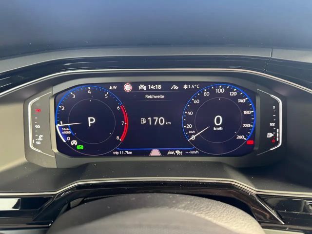 Volkswagen Taigo 1.5 TSI DSG R-Line