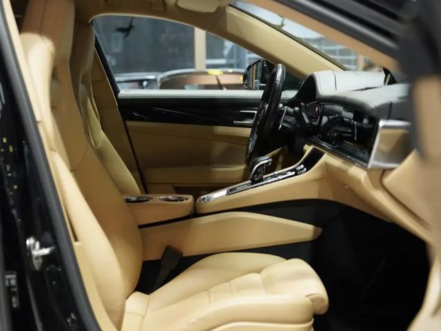 Porsche Panamera 4S E-Hybrid S