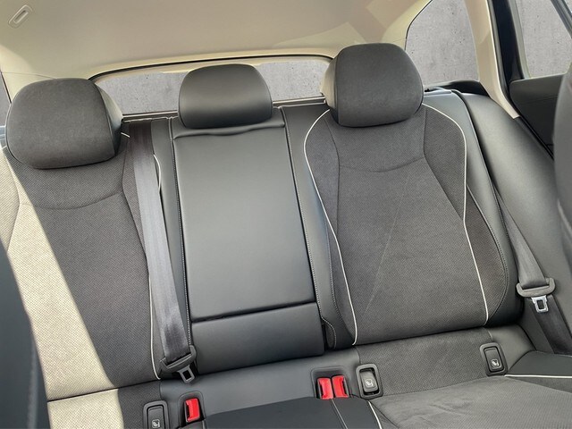 Volkswagen Passat 2.0 TDI Business DSG Variant