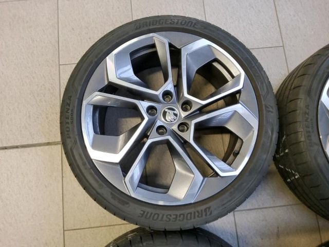 Skoda Octavia 2.0 TSI Combi RS