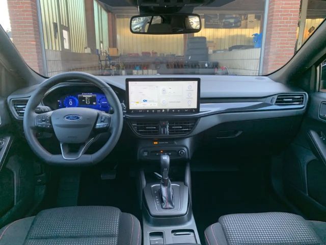 Ford Focus EcoBoost ST Line