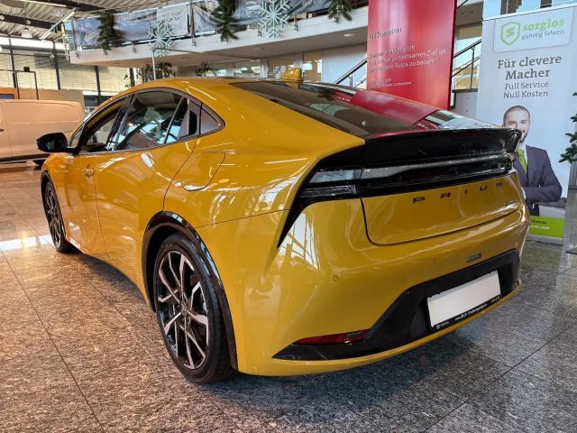 Toyota Prius Executive Plug-in