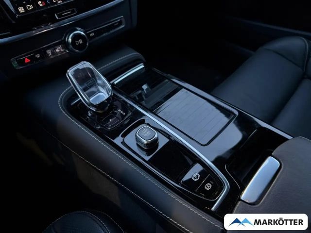 Volvo V90 AWD Dark Plus Recharge T6