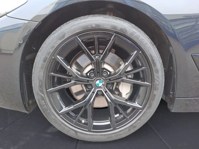 BMW 530 530i M-Sport Sedan