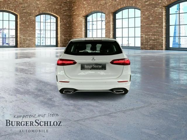 Mercedes-Benz B 200 AMG Line