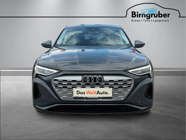 Audi Q8 e-tron 55 Business Quattro