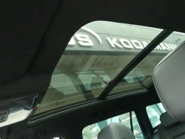 Volkswagen Passat 2.0 TSI R-Line Variant