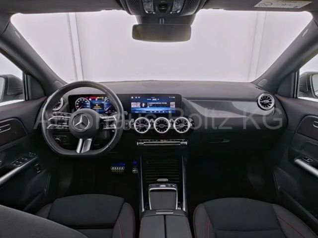 Mercedes-Benz GLA 220 4MATIC AMG Line