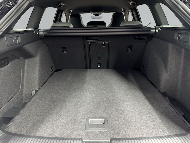 Volkswagen Golf 1.5 TSI DSG R-Line Variant