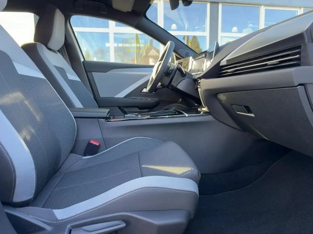 Opel Astra 1.2 Turbo Edition Sports Tourer