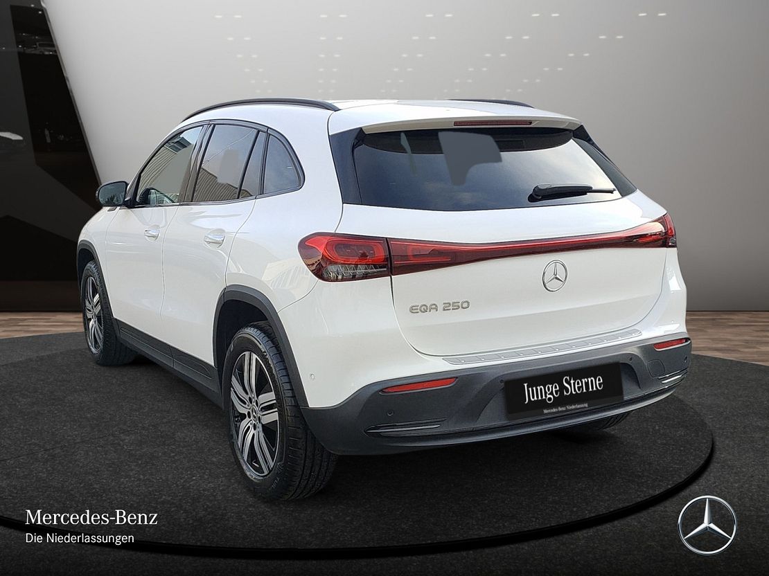 Mercedes-Benz EQA 250