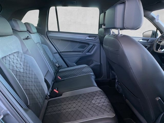 Volkswagen Tiguan Tiguan R-Line 2.0 TSI 4M DSG 640€ ohne Anz. AHK*