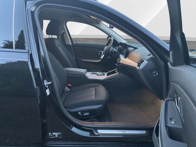 BMW 330 330d Comfort pakket Touring xDrive