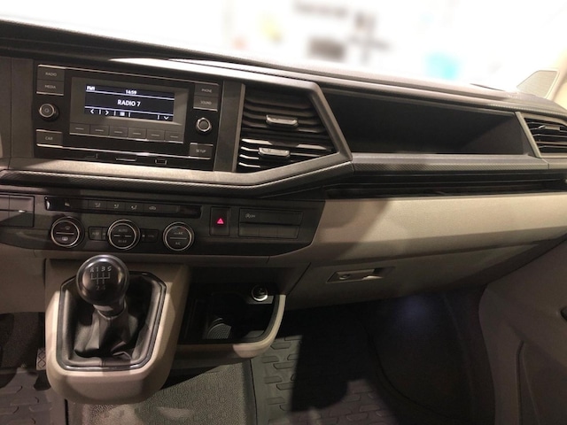 Volkswagen Caravelle 2.0 TDI T6 Trendline