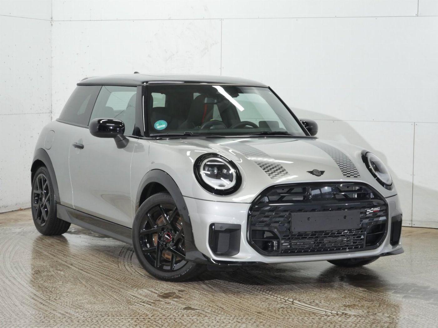 MINI Cooper John Cooper Works