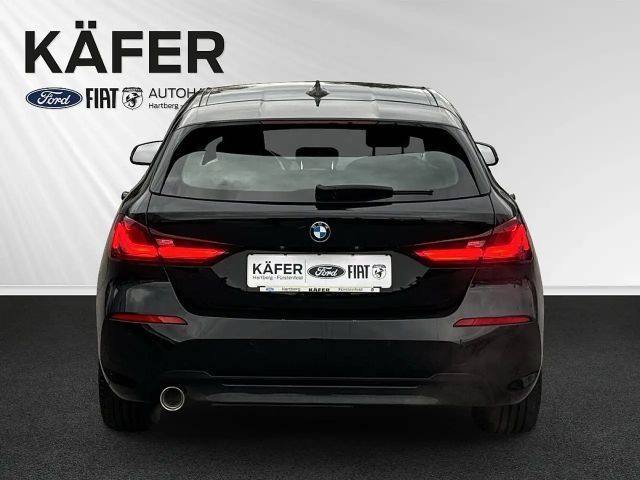 BMW 116 116d Sedan Sport Line